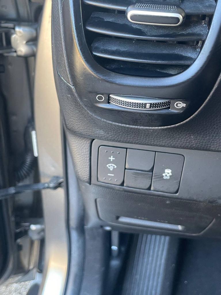 2017 Kia Soul - $9,500