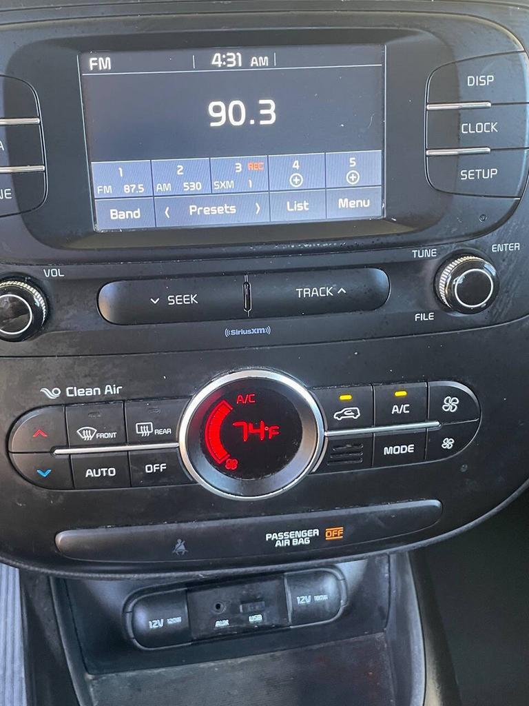 2017 Kia Soul - $9,500