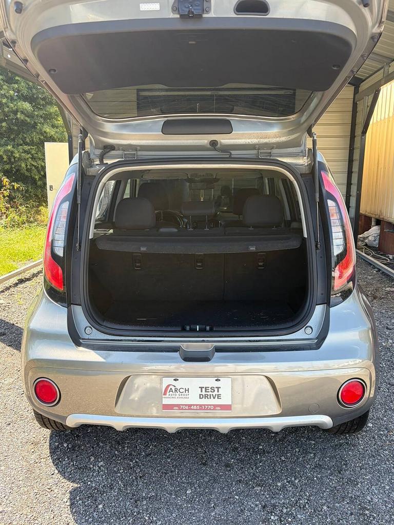 2017 Kia Soul - $9,500