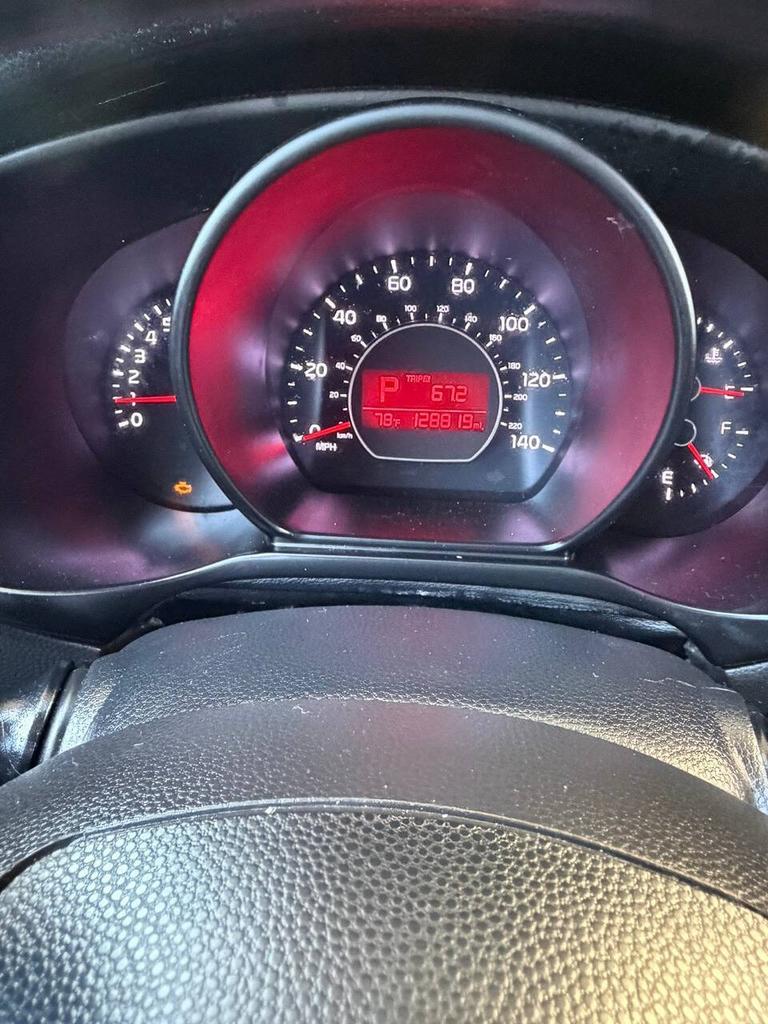 2017 Kia Soul - $9,500