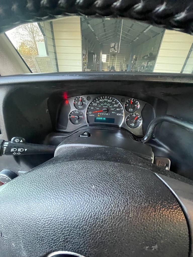 2015 Chevrolet Express - $14,995