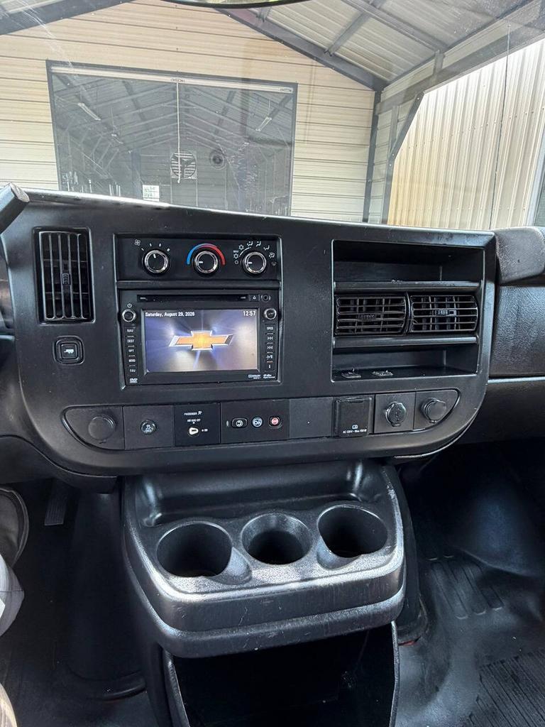 2015 Chevrolet Express - $14,995