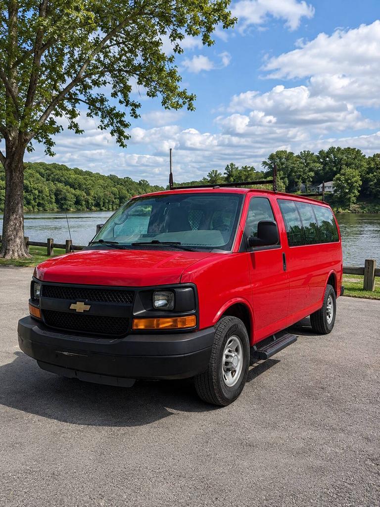 2015 Chevrolet Express - $14,995