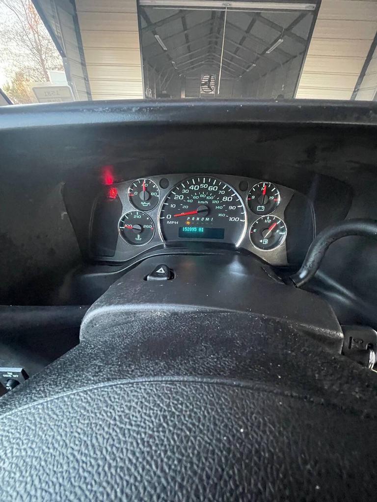 2015 Chevrolet Express - $14,995