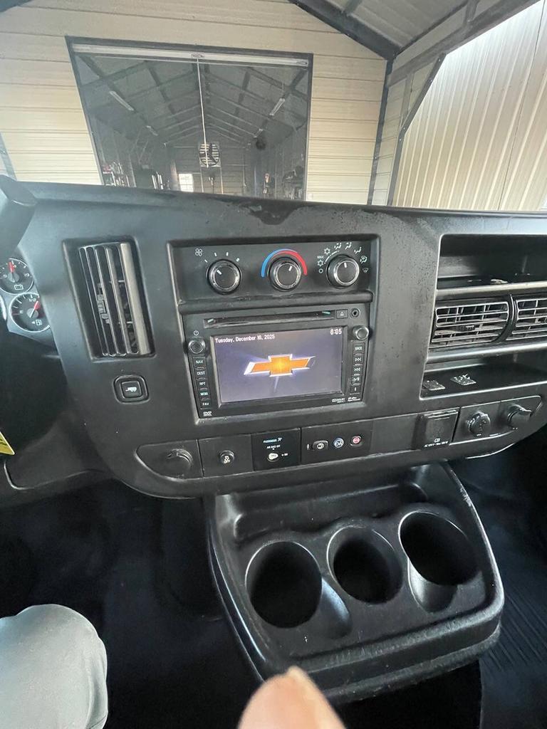 2015 Chevrolet Express - $14,995