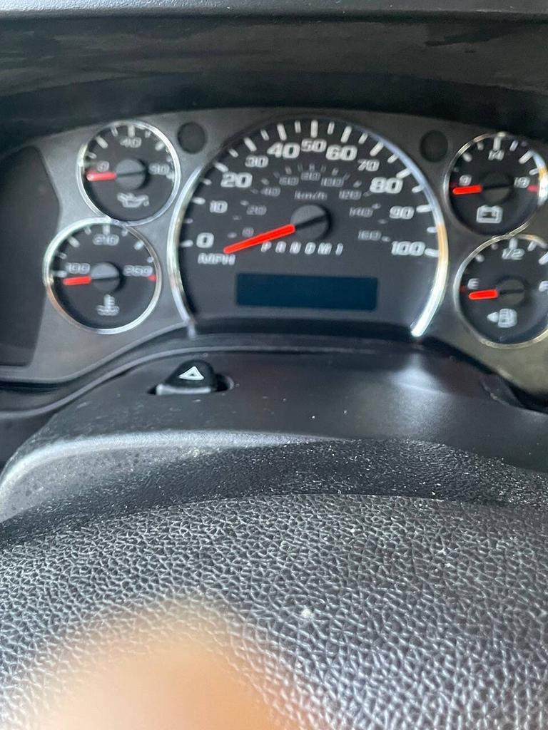2015 Chevrolet Express - $14,995