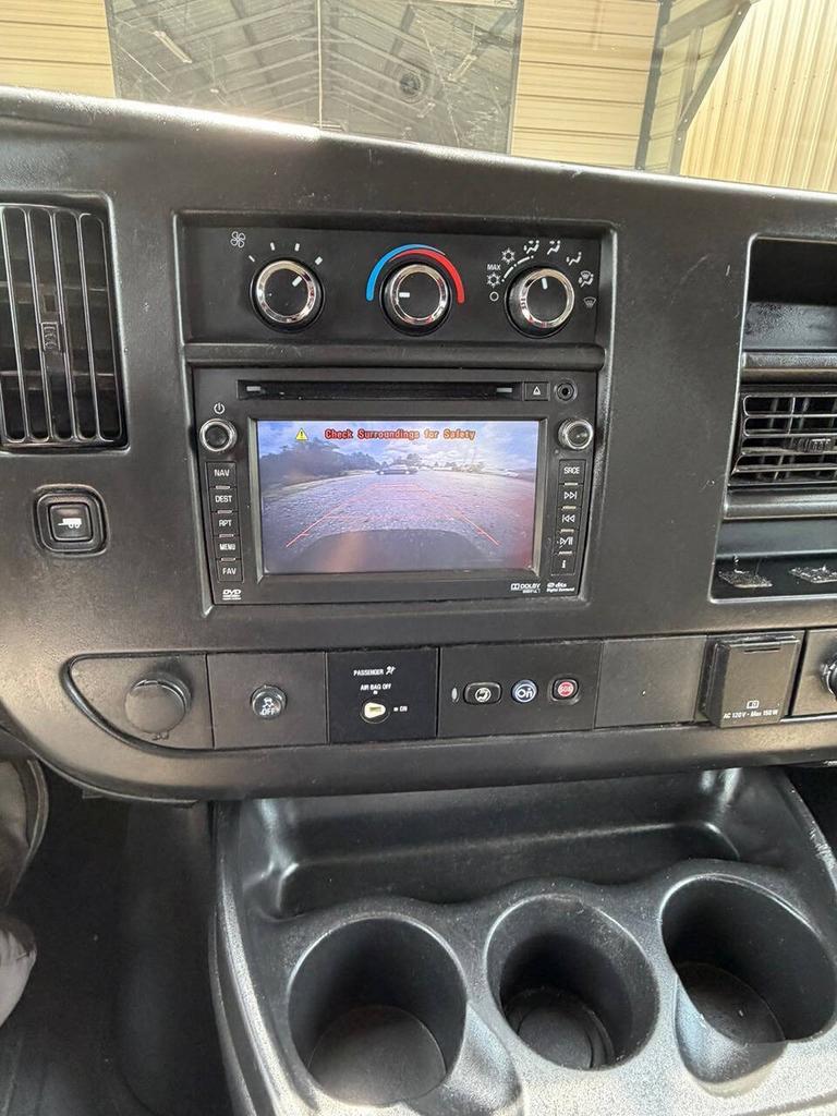 2015 Chevrolet Express - $14,995