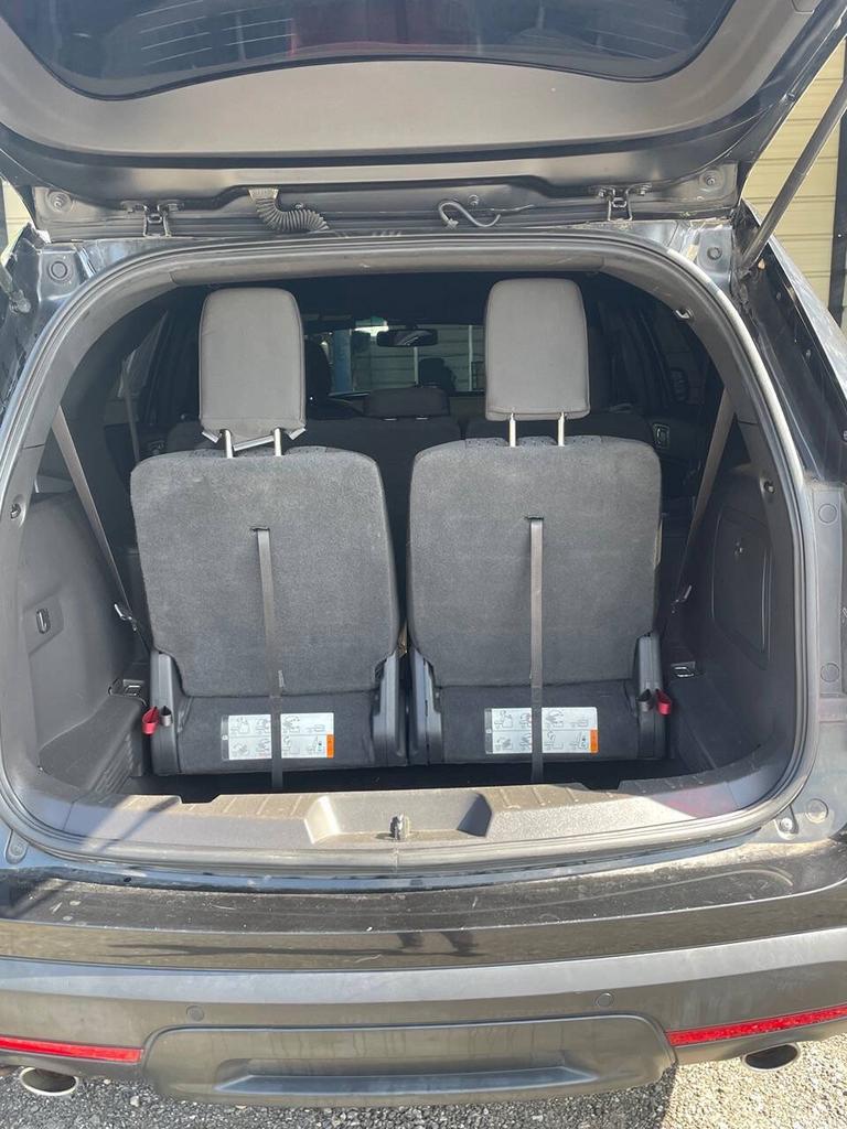 2015 Ford Explorer - $11,995