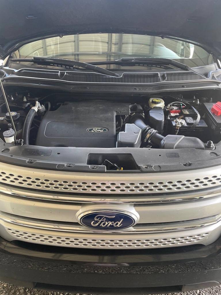 2015 Ford Explorer - $11,995