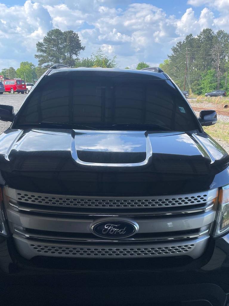 2015 Ford Explorer - $11,995