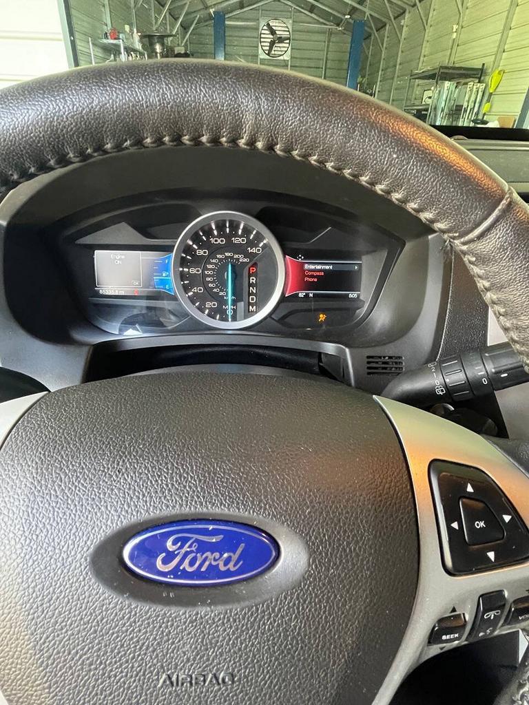 2015 Ford Explorer - $11,995