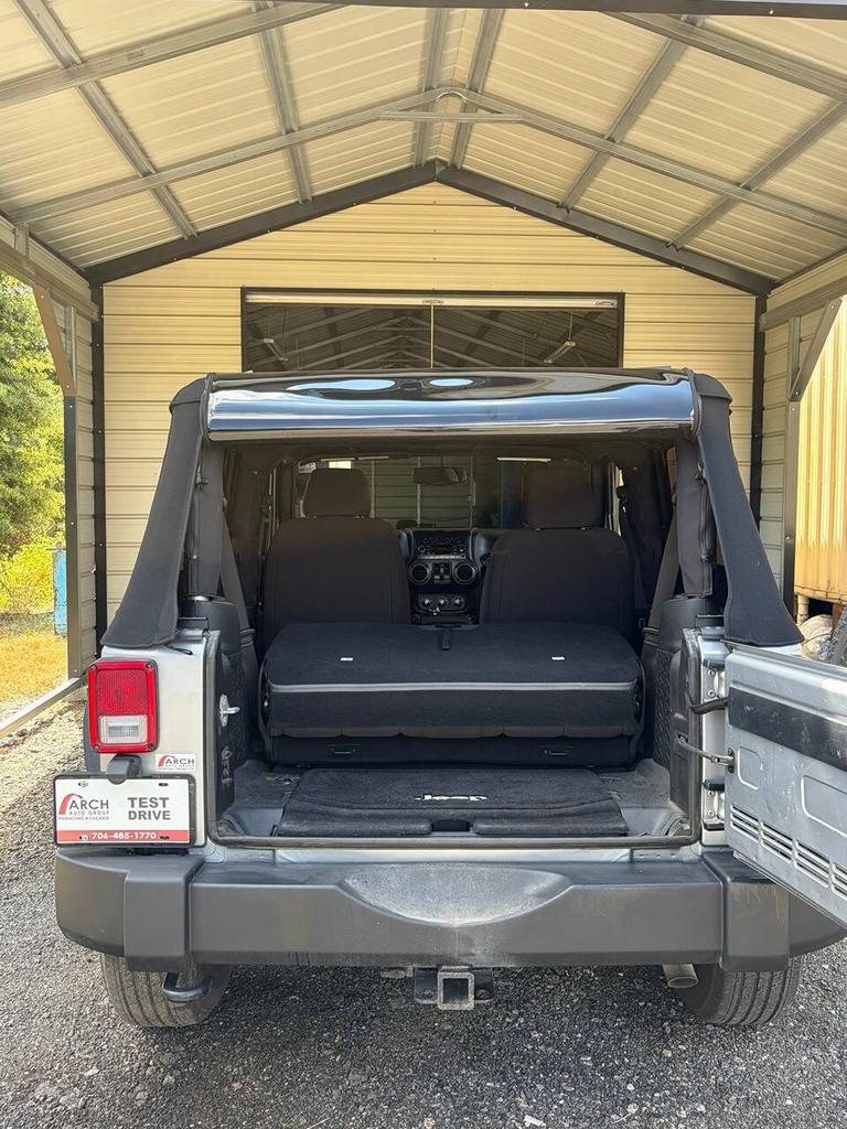 2014 Jeep Wrangler - $14,995
