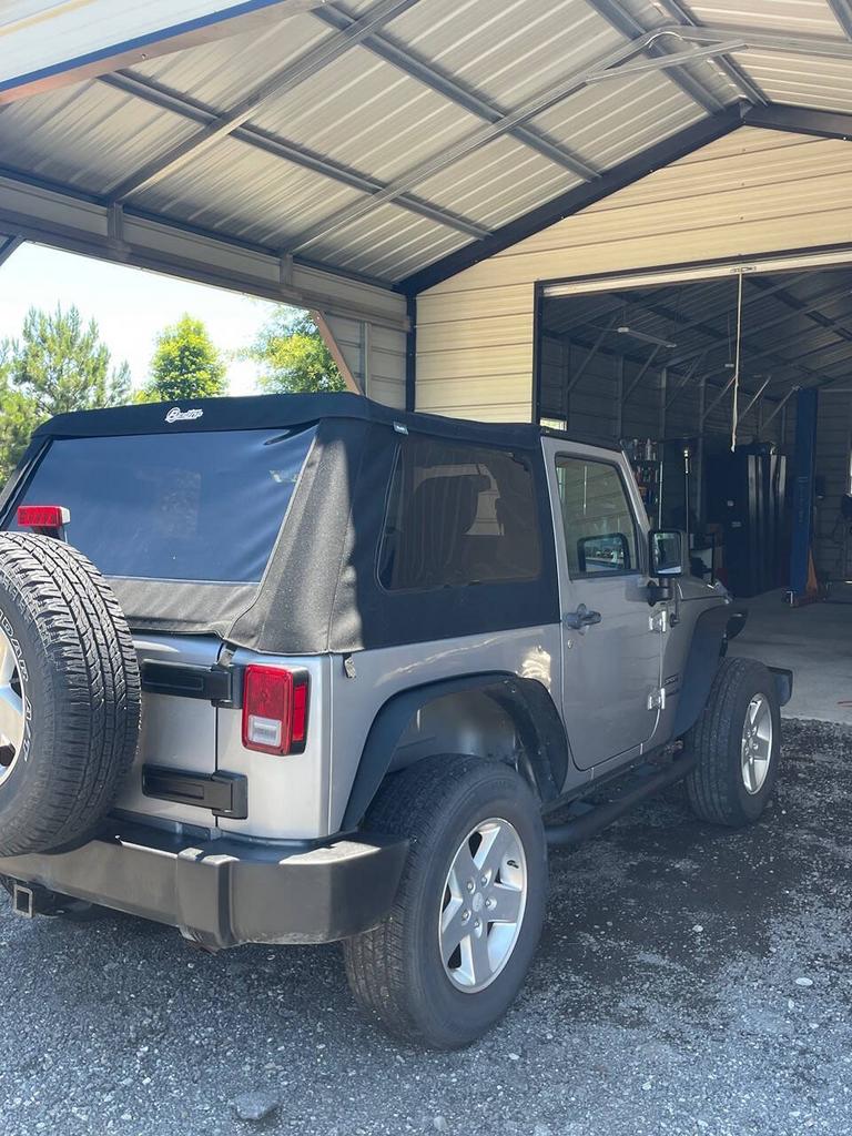 2014 Jeep Wrangler - $14,995