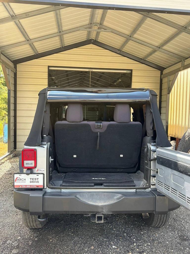2014 Jeep Wrangler - $14,995