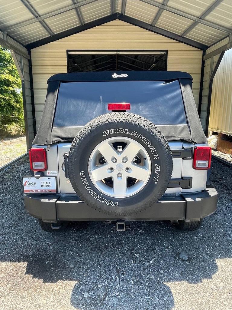 2014 Jeep Wrangler - $14,995
