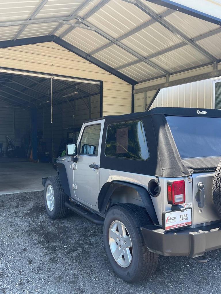 2014 Jeep Wrangler - $14,995