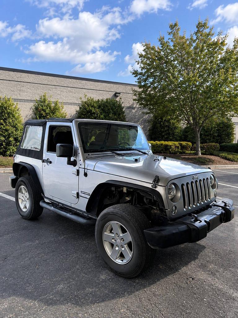 2014 Jeep Wrangler - $14,995