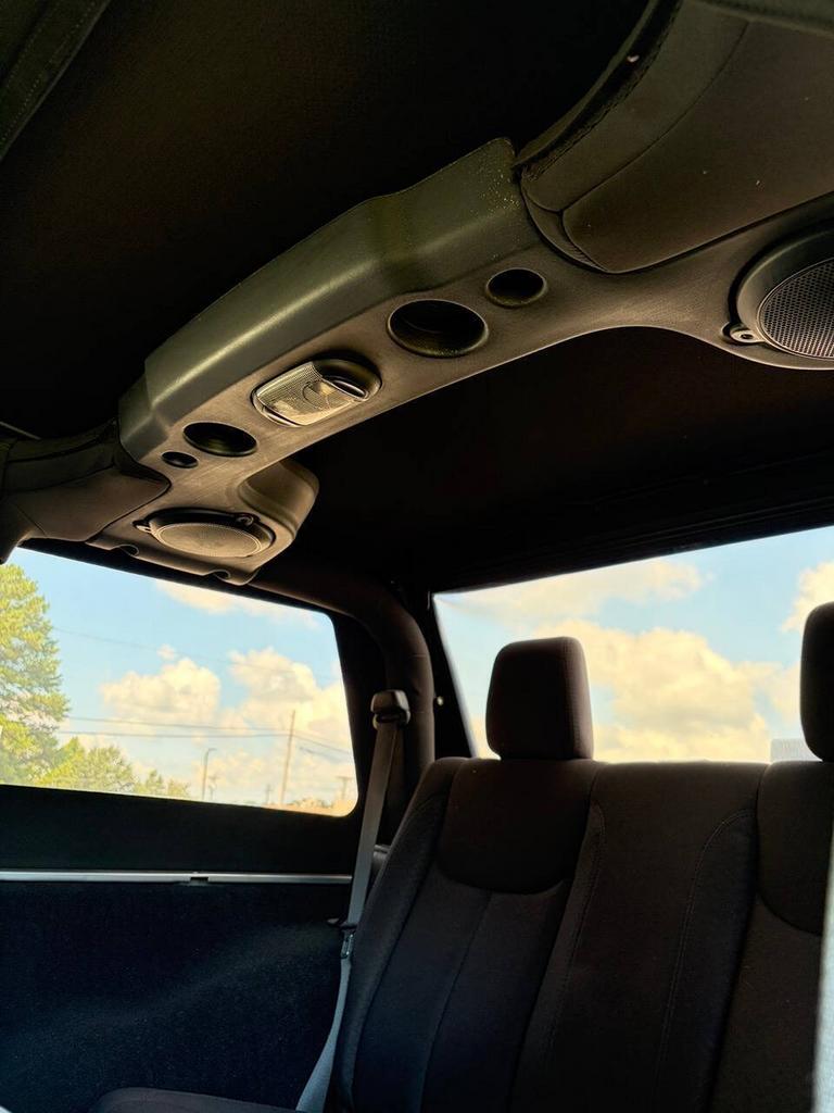 2014 Jeep Wrangler - $14,995