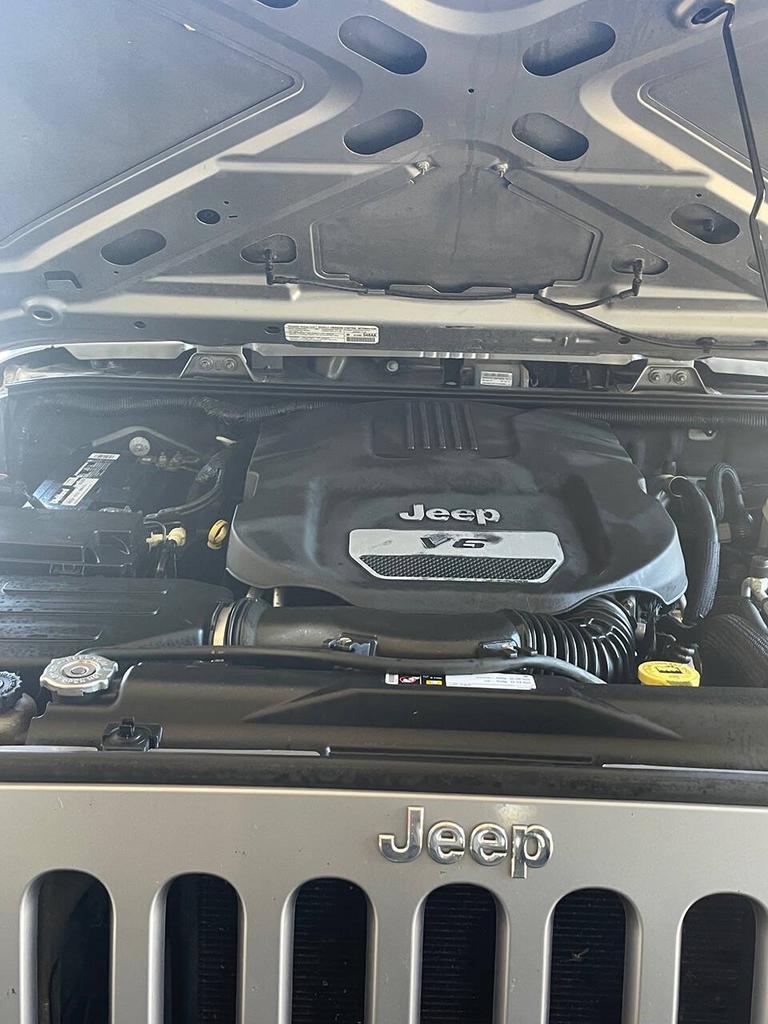 2014 Jeep Wrangler - $14,995