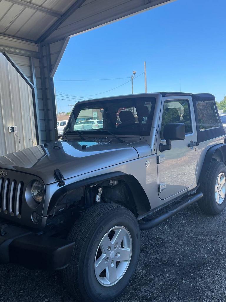 2014 Jeep Wrangler - $14,995
