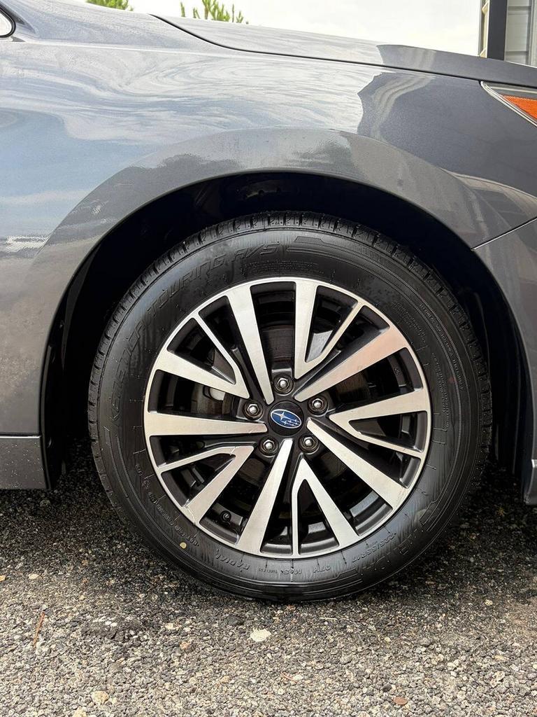 2018 Subaru Legacy - $11,995