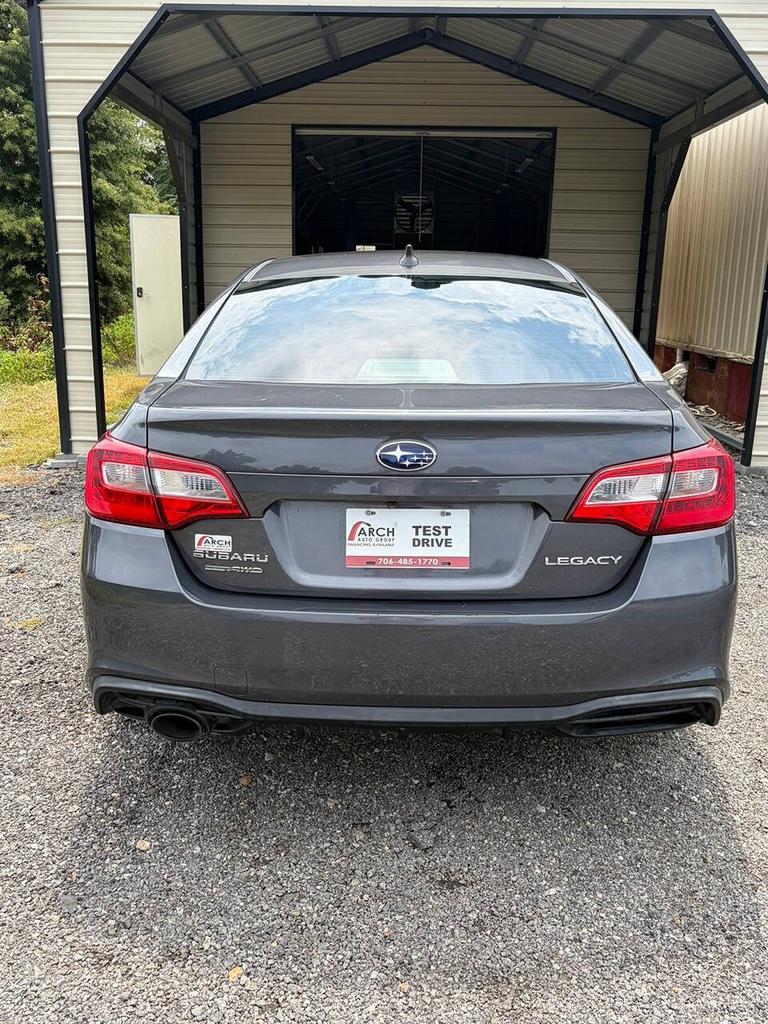 2018 Subaru Legacy - $11,995