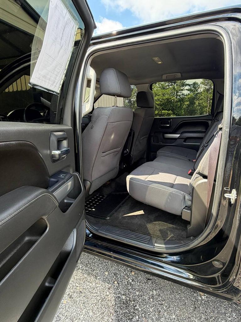 2017 Chevrolet Silverado - $19,995