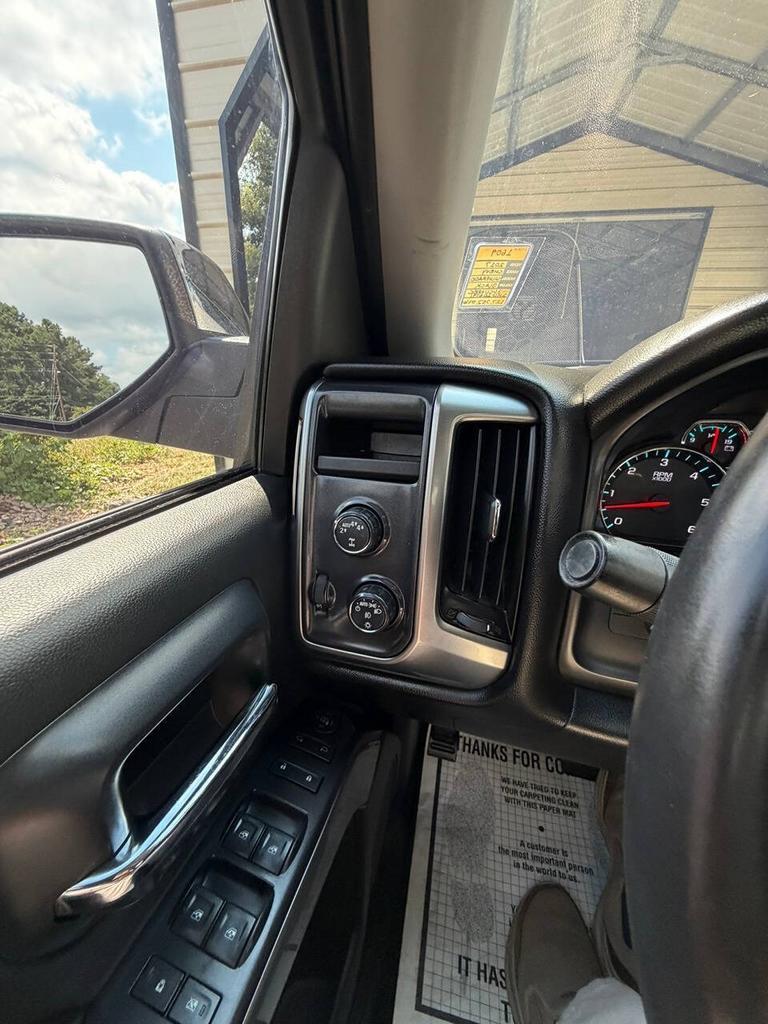 2017 Chevrolet Silverado - $19,995