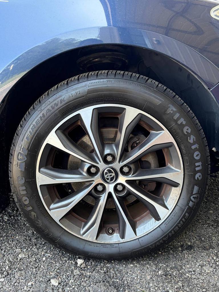 2017 Toyota Avalon - $16,900