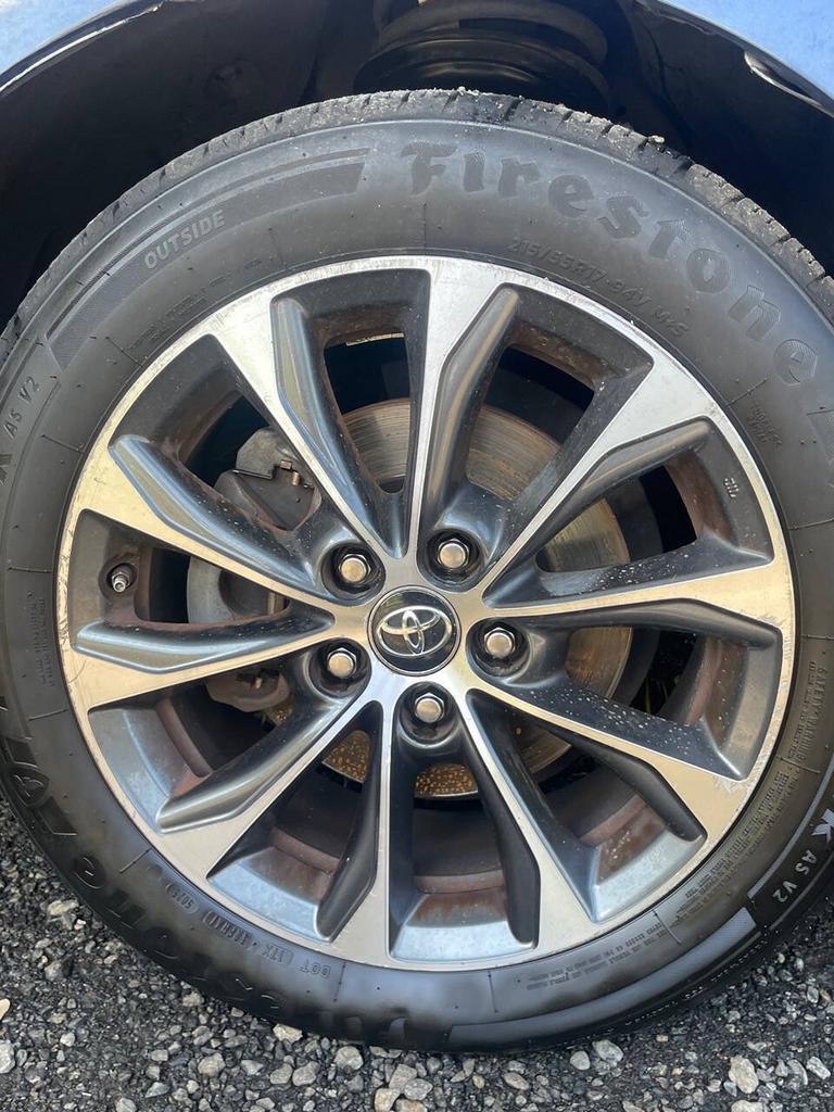 2017 Toyota Avalon - $16,900