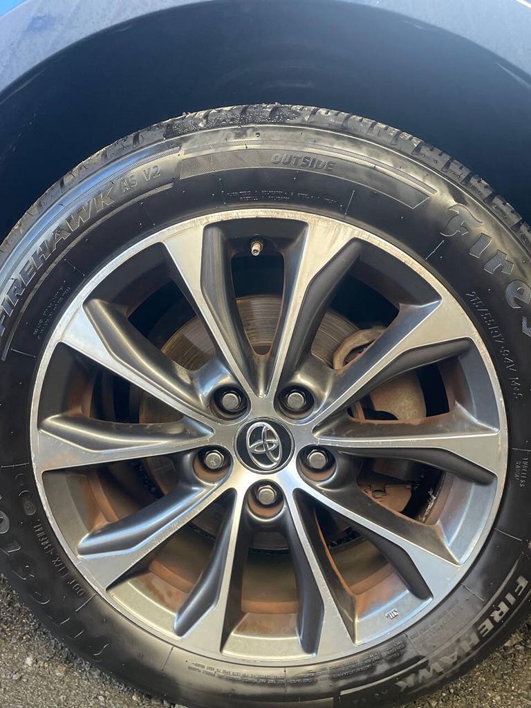 2017 Toyota Avalon - $16,900