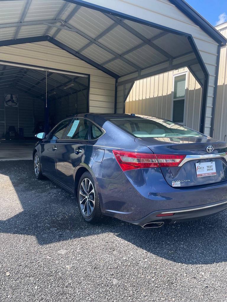 2017 Toyota Avalon - $16,900