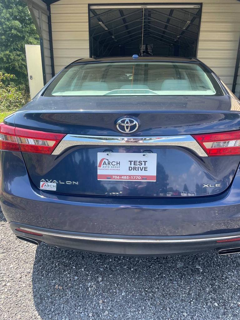2017 Toyota Avalon - $16,900