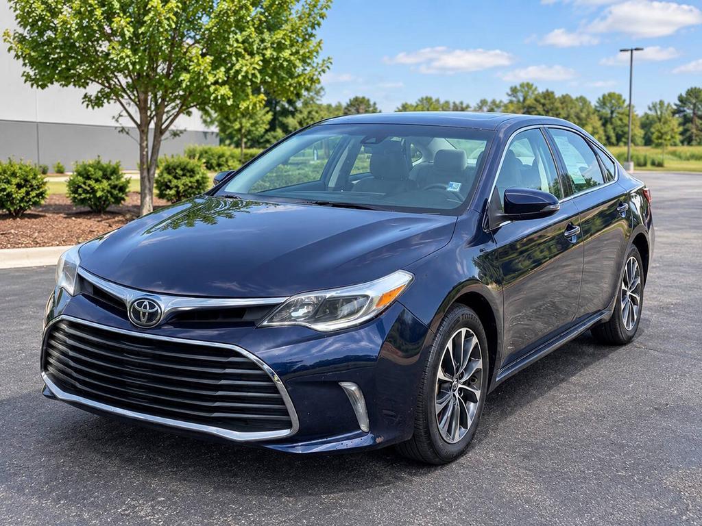 2017 Toyota Avalon - $16,900