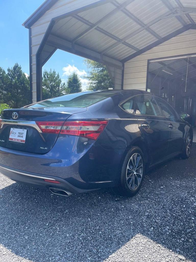 2017 Toyota Avalon - $16,900