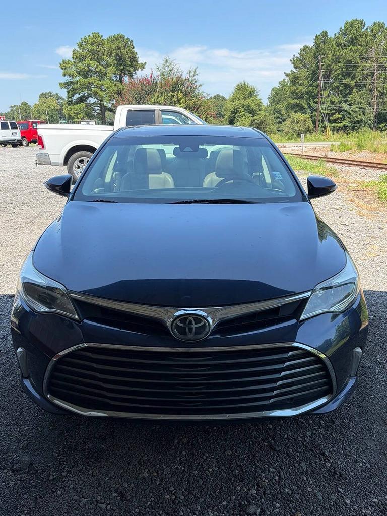 2017 Toyota Avalon - $16,900