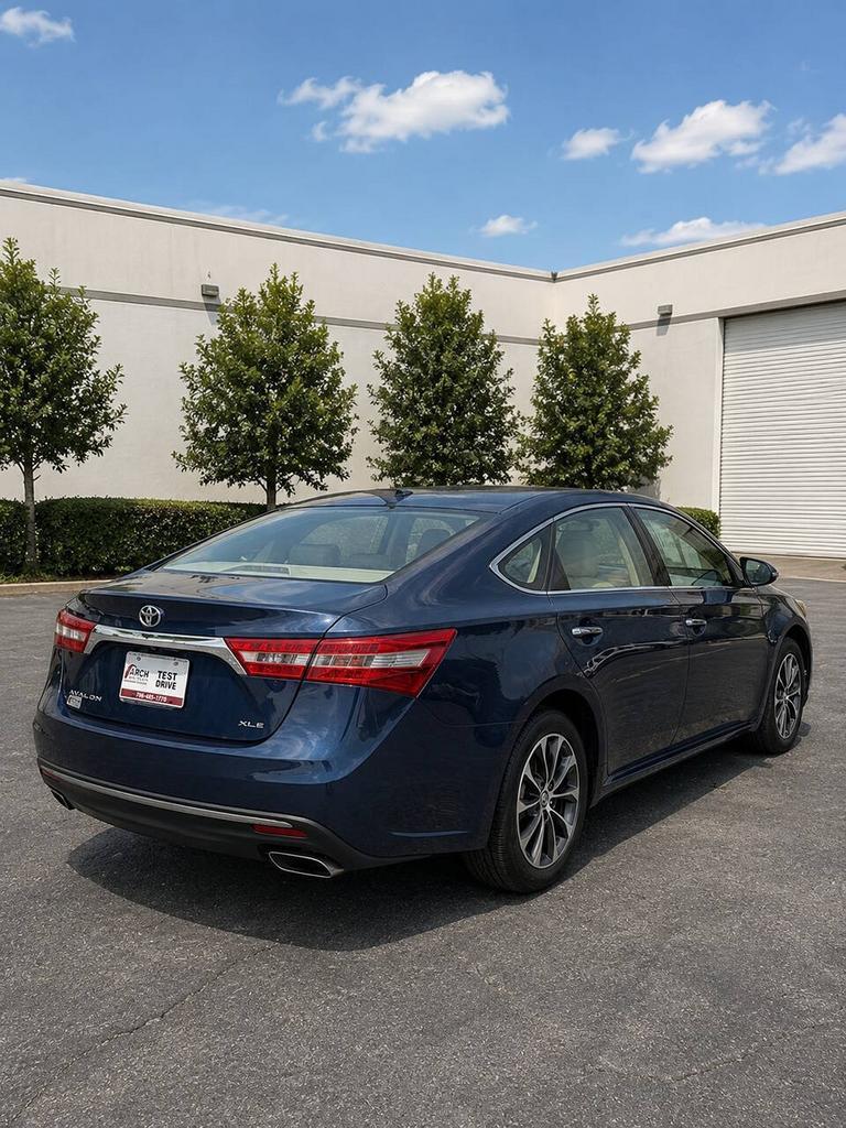 2017 Toyota Avalon - $16,900