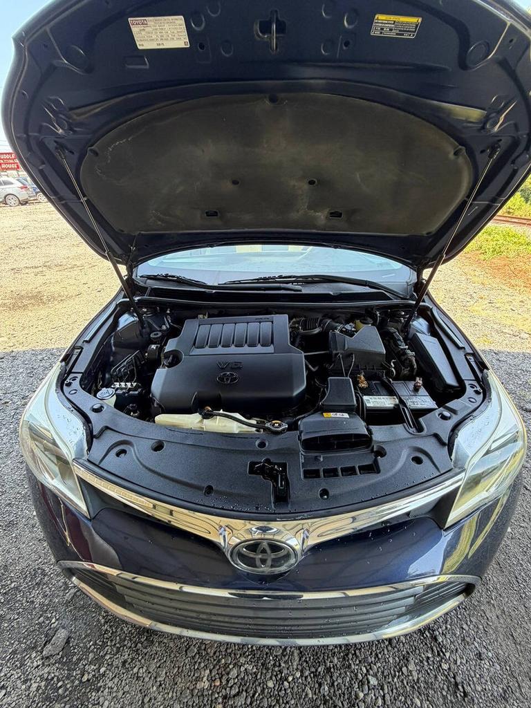 2017 Toyota Avalon - $16,900