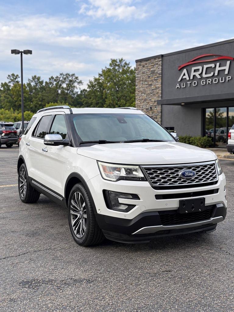 2016 Ford Explorer