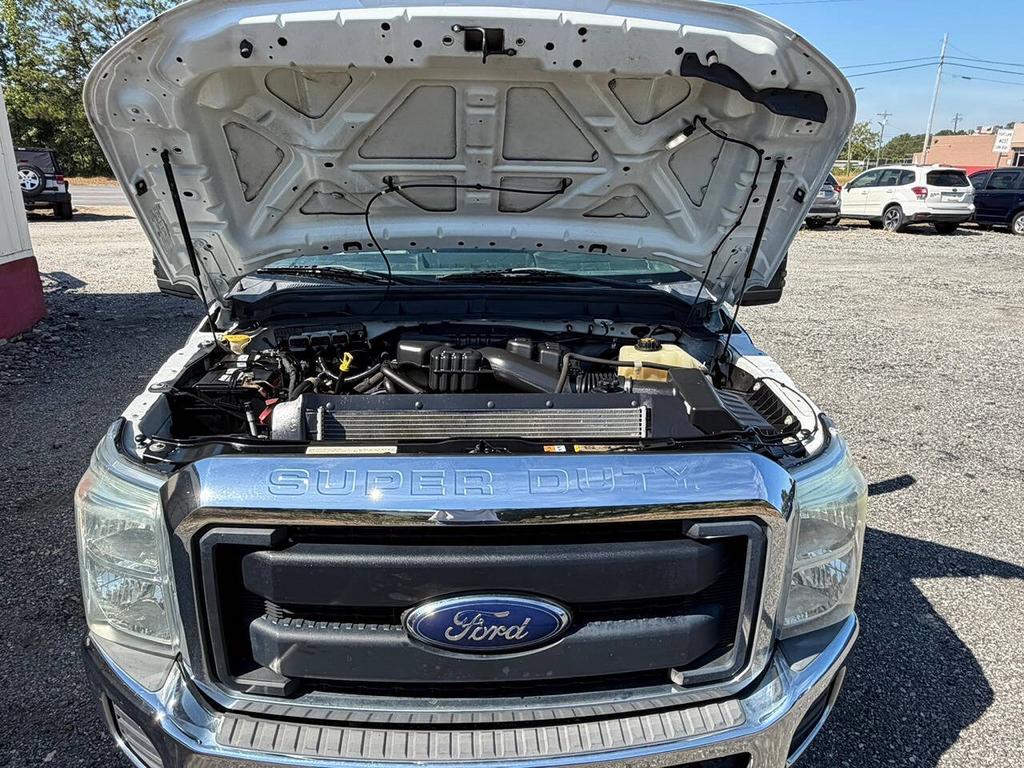 2015 Ford F-250 - $21,900