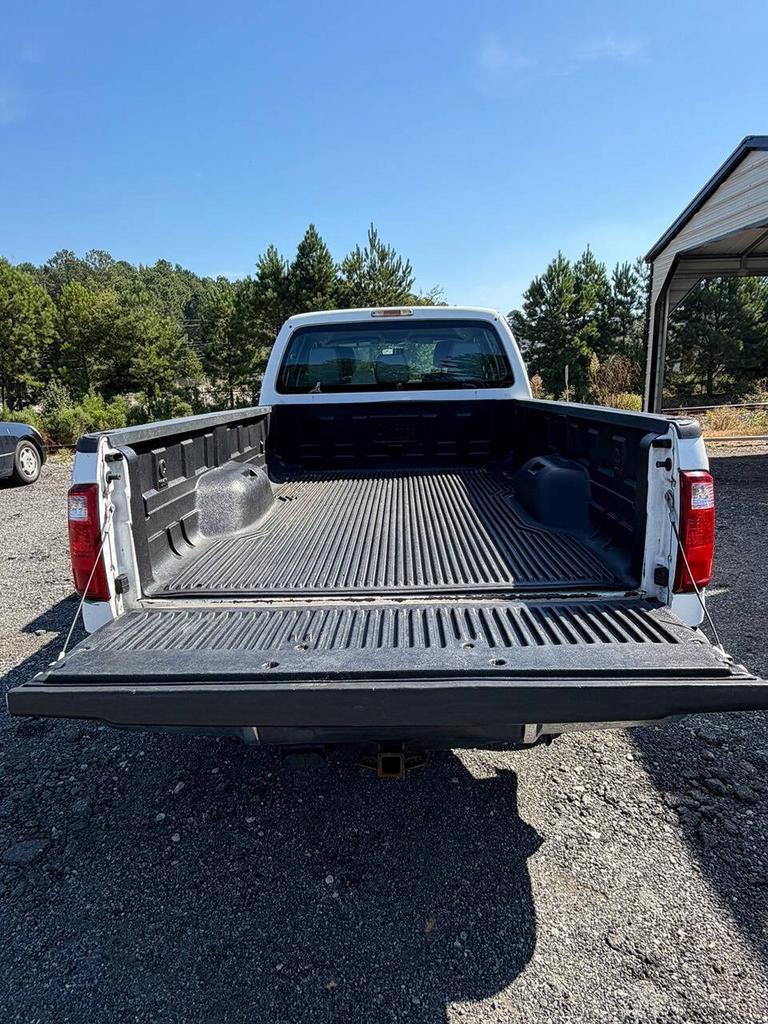 2015 Ford F-250 - $21,900