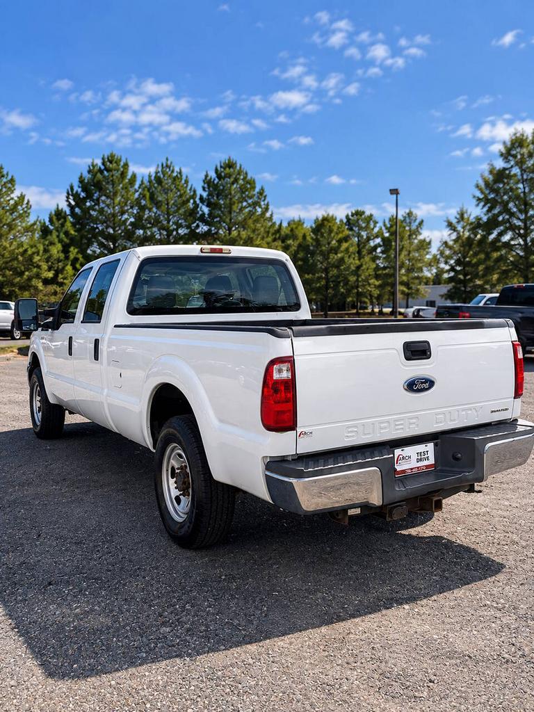 2015 Ford F-250 - $21,900