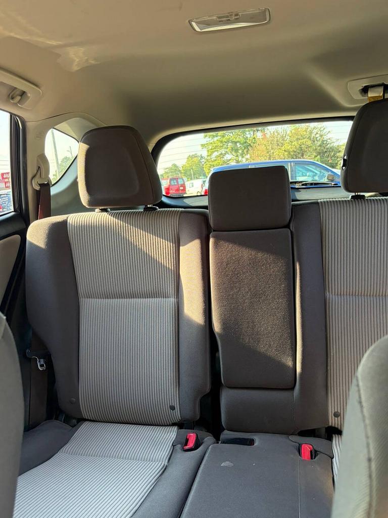 2015 Toyota RAV4 - $13,995