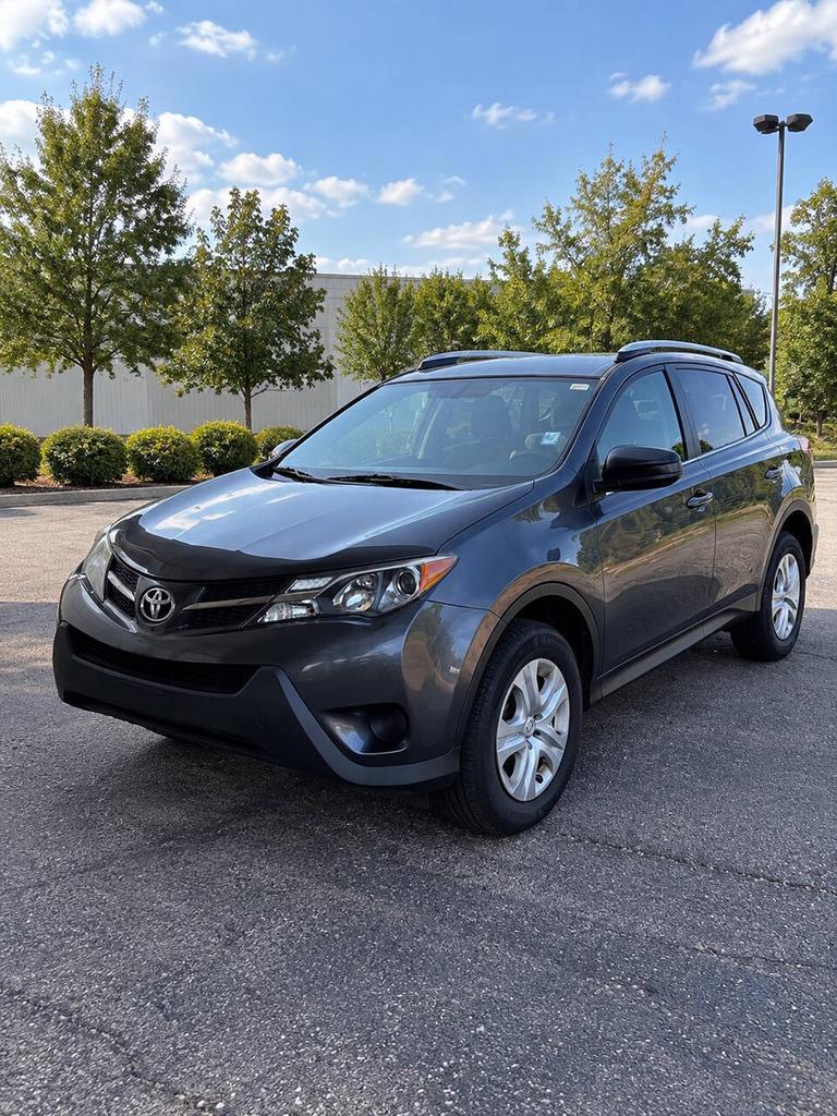 2015 Toyota RAV4 - $13,995
