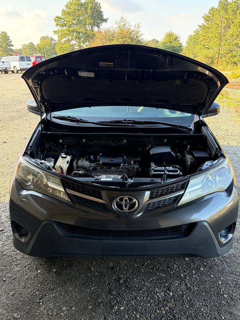 2015 Toyota RAV4 - $13,995