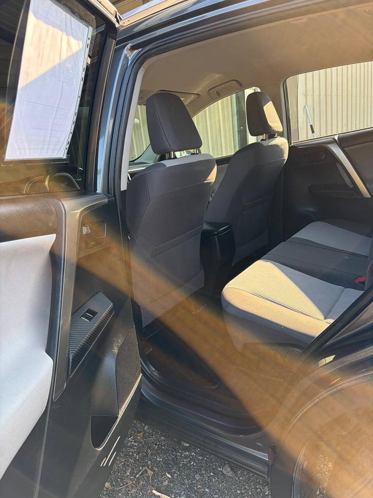 2015 Toyota RAV4 - $13,995