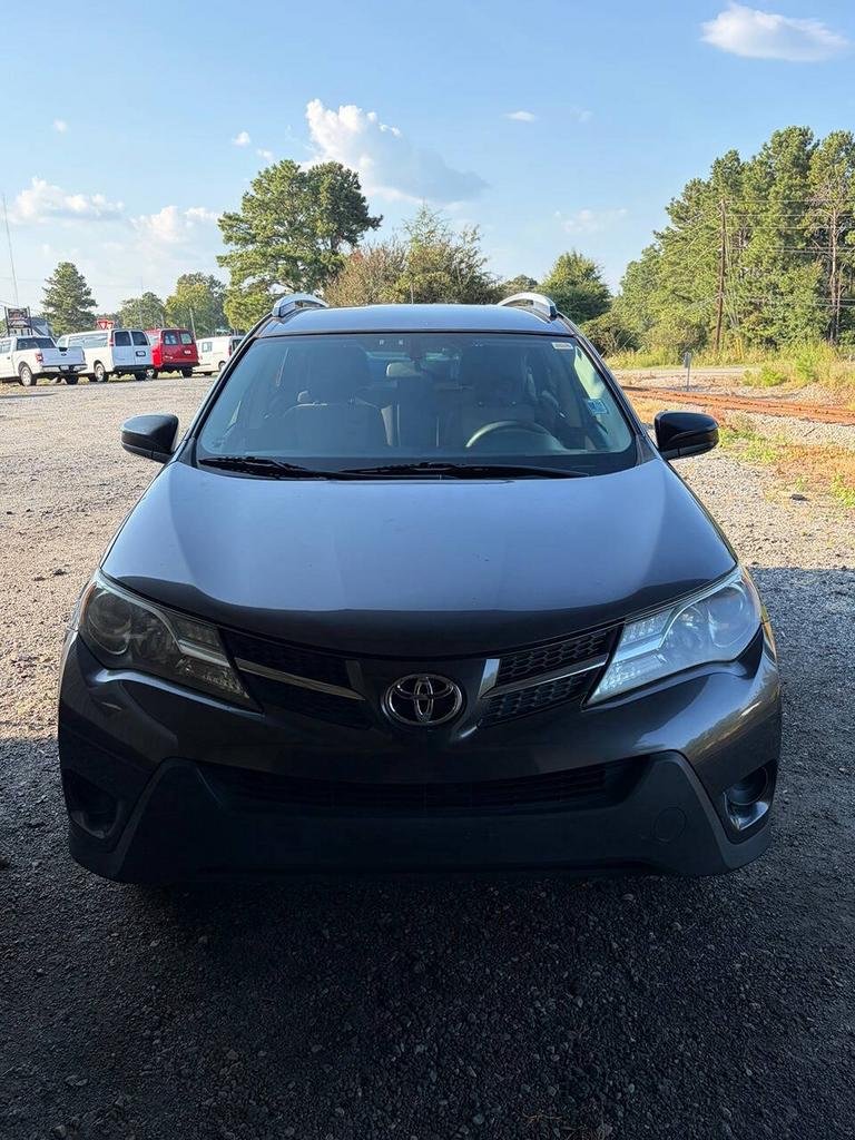 2015 Toyota RAV4 - $13,995