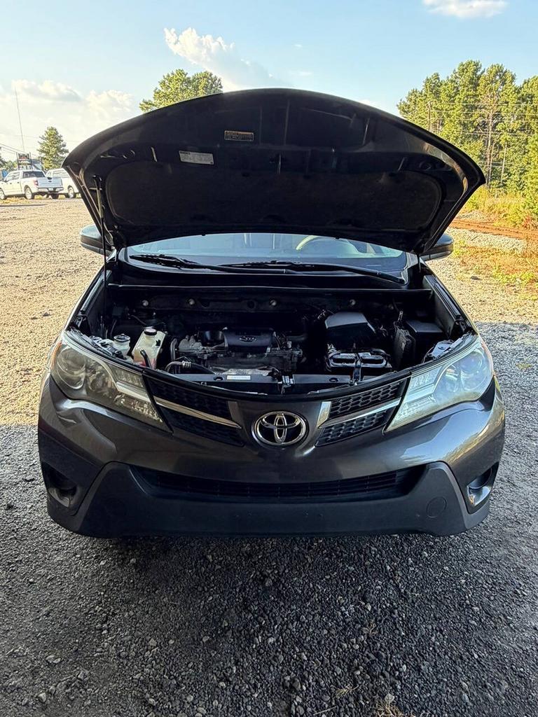 2015 Toyota RAV4 - $13,995