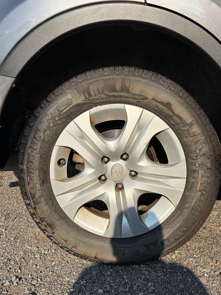 2015 Toyota RAV4 - $13,995
