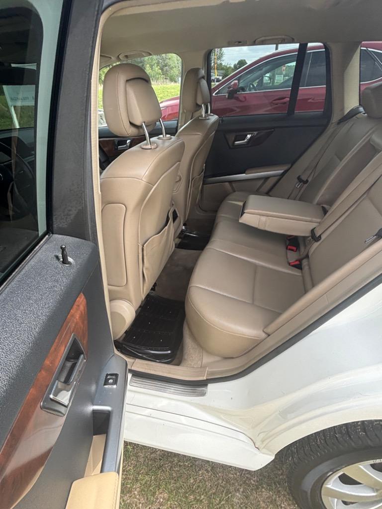 2010 Mercedes-Benz GLK-Class GLK350 photo